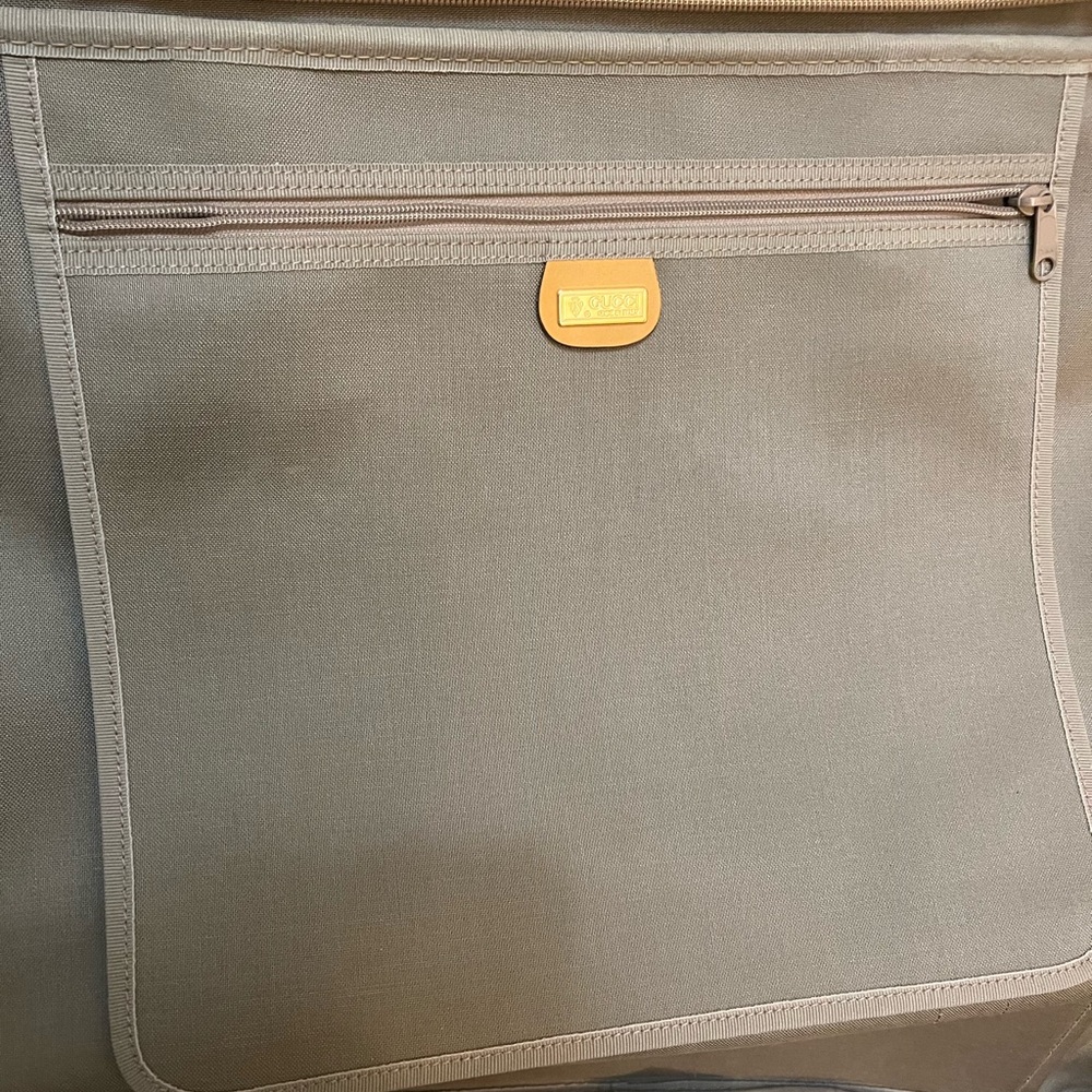 Gucci Monogram Travel Bag with Green and Red Straps - Picture 15 of 16